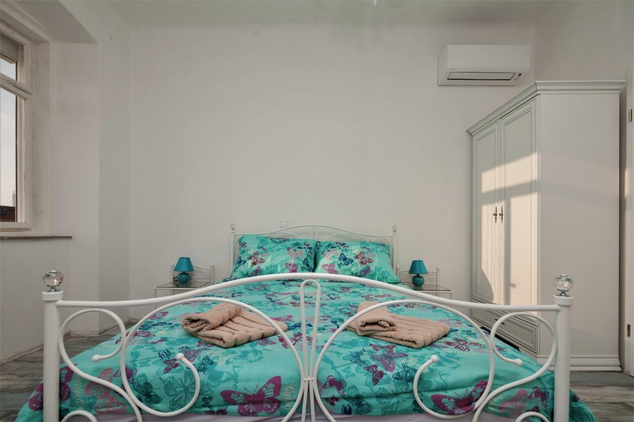 Main Square Appartement *